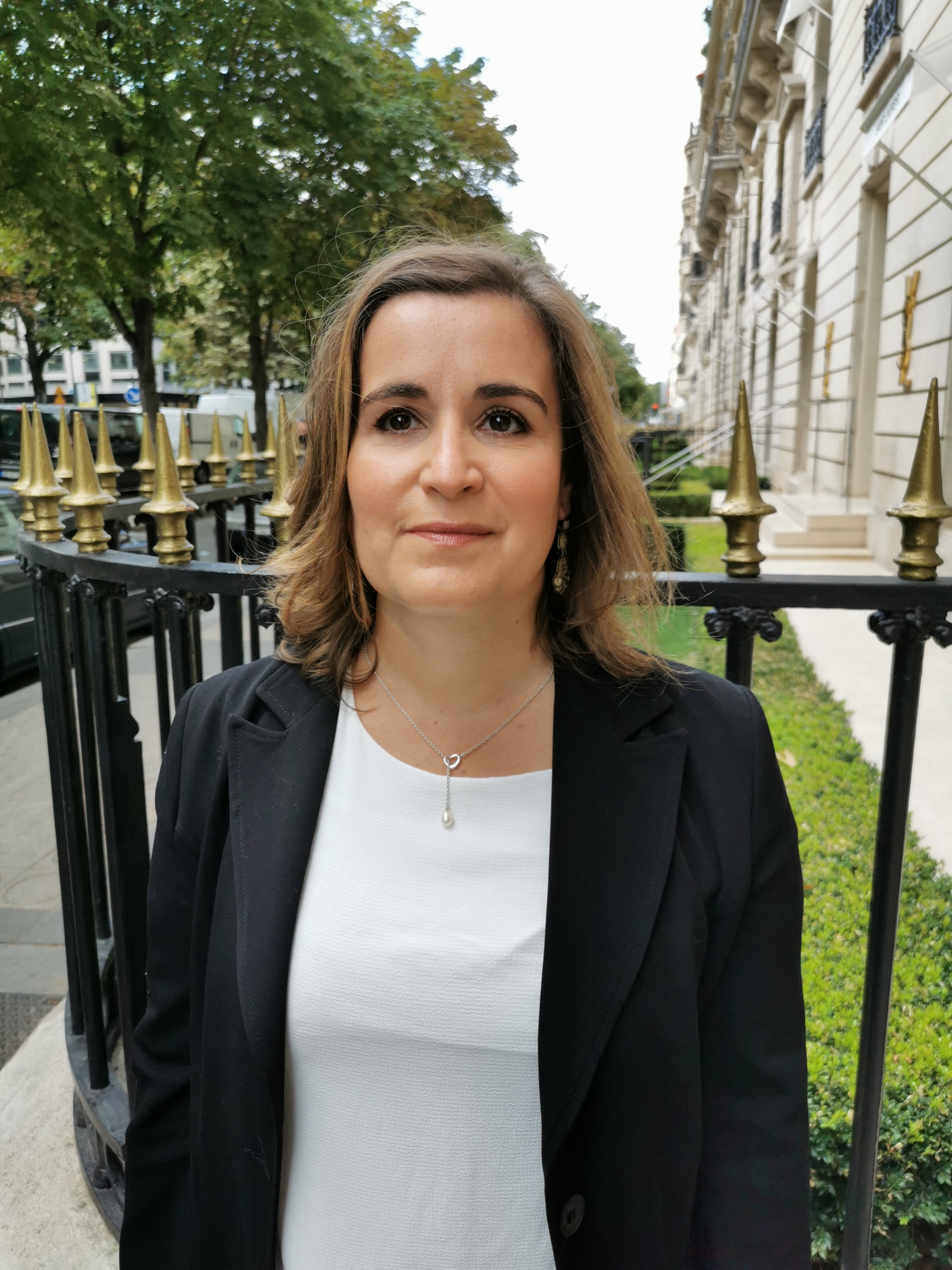 Sandra BURY Sandra BURY