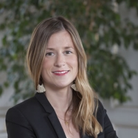 Julie RATYNSKI