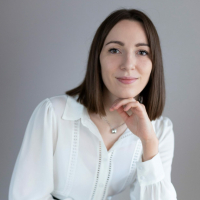 Eve DAVOUST