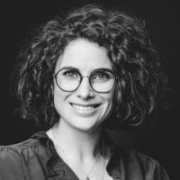 Eva LUSTEAU Eva LUSTEAU