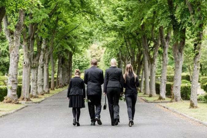 3 choses � savoir sur l'utilisation d'une urne fun�raire