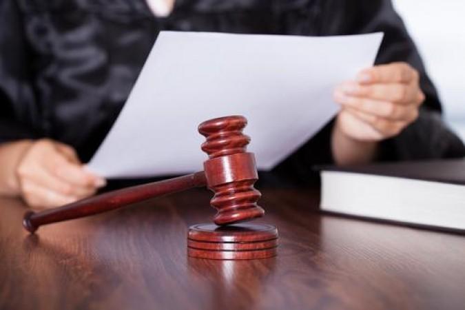 Sous quelles conditions le juge homologue-t-il la convention de divorce ?