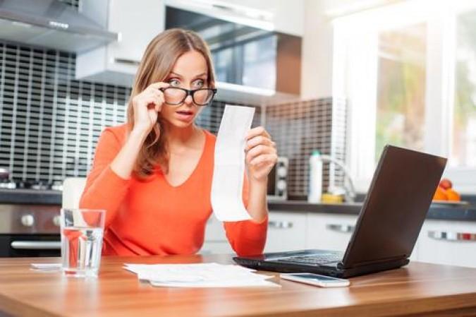 Cr�dits dissimul�s : le conjoint doit-il les rembourser durant le divorce ?
