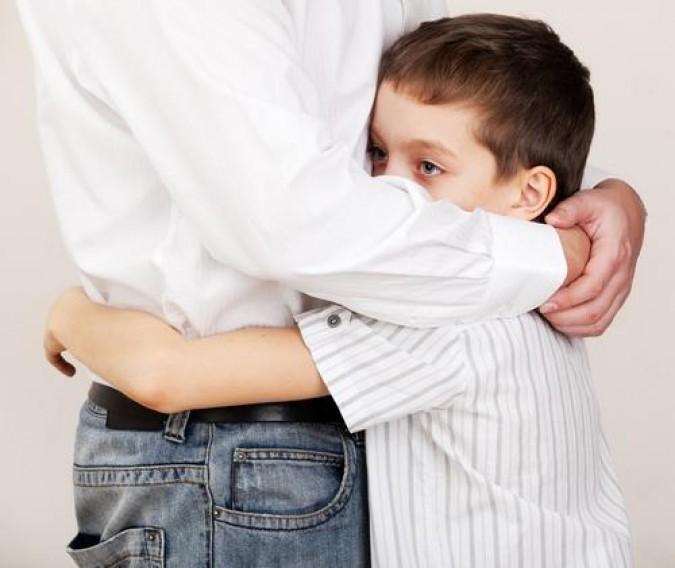 Droit de visite et d'hébergement : les 5 principes à connaître pour demander son retrait après le divorce