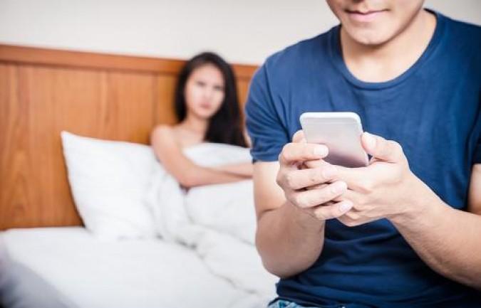 Divorce pour faute : cliquer, est-ce tromper ?