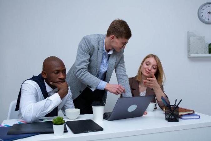 L'impr�vision en pratique : comment r�viser ou r�silier un contrat excessivement on�reux ?