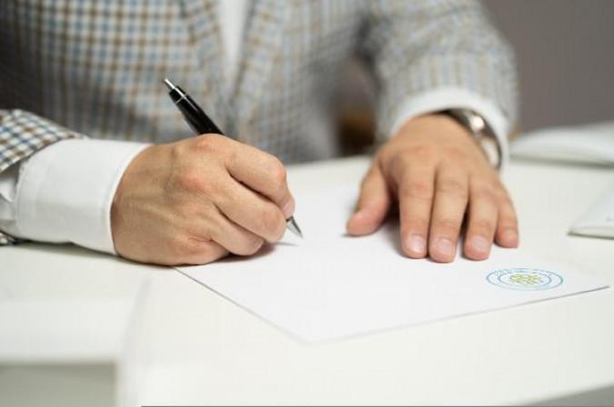 Contrat commercial : les clauses indispensables pour prot�ger votre entreprise