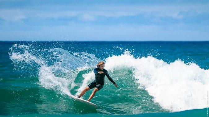 Le maire peut-il interdire l'exploitation d'une �cole de surf?